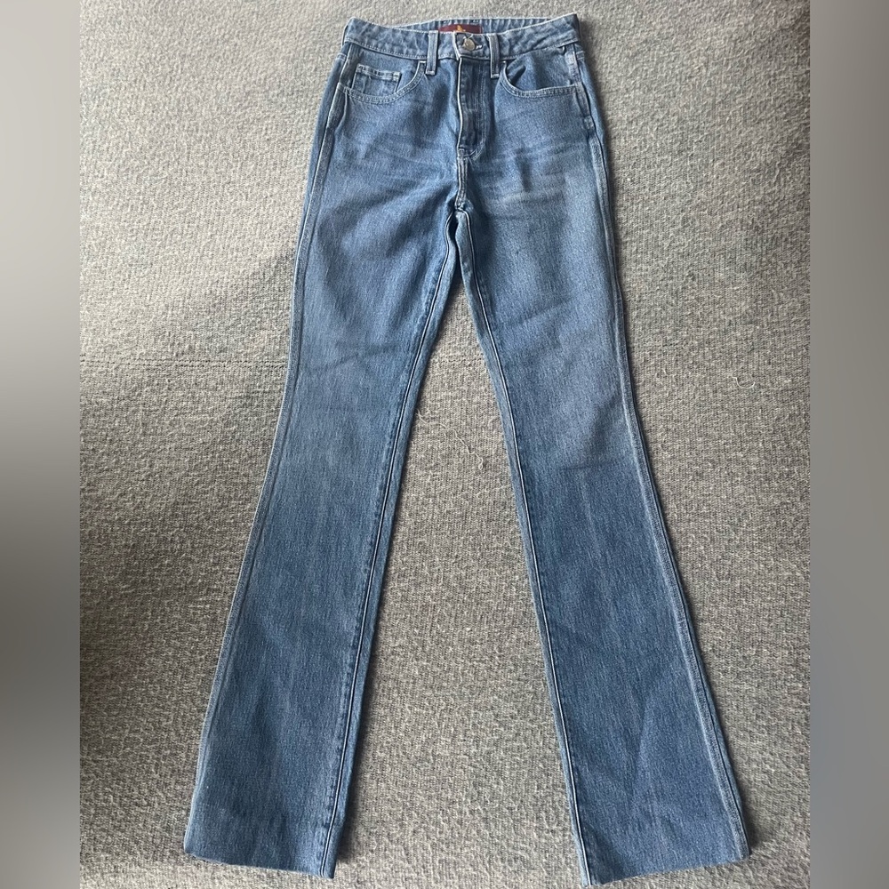 Jordache high waisted straight leg jeans
